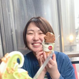 安田 汐里