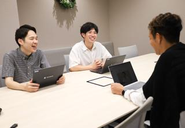 出会ったことないよろこびと、ファンをつくるには、「人づくり」が大切。成長できる仕組みづくりを推進しています。