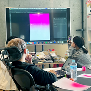 個々のクラフト力を上げるために純粋なデザインの実験を行う“Craft Day”。仕事に活かせる表現の武器を蓄える時間。