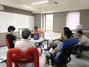 社内勉強会の様子はブログをチェック。
