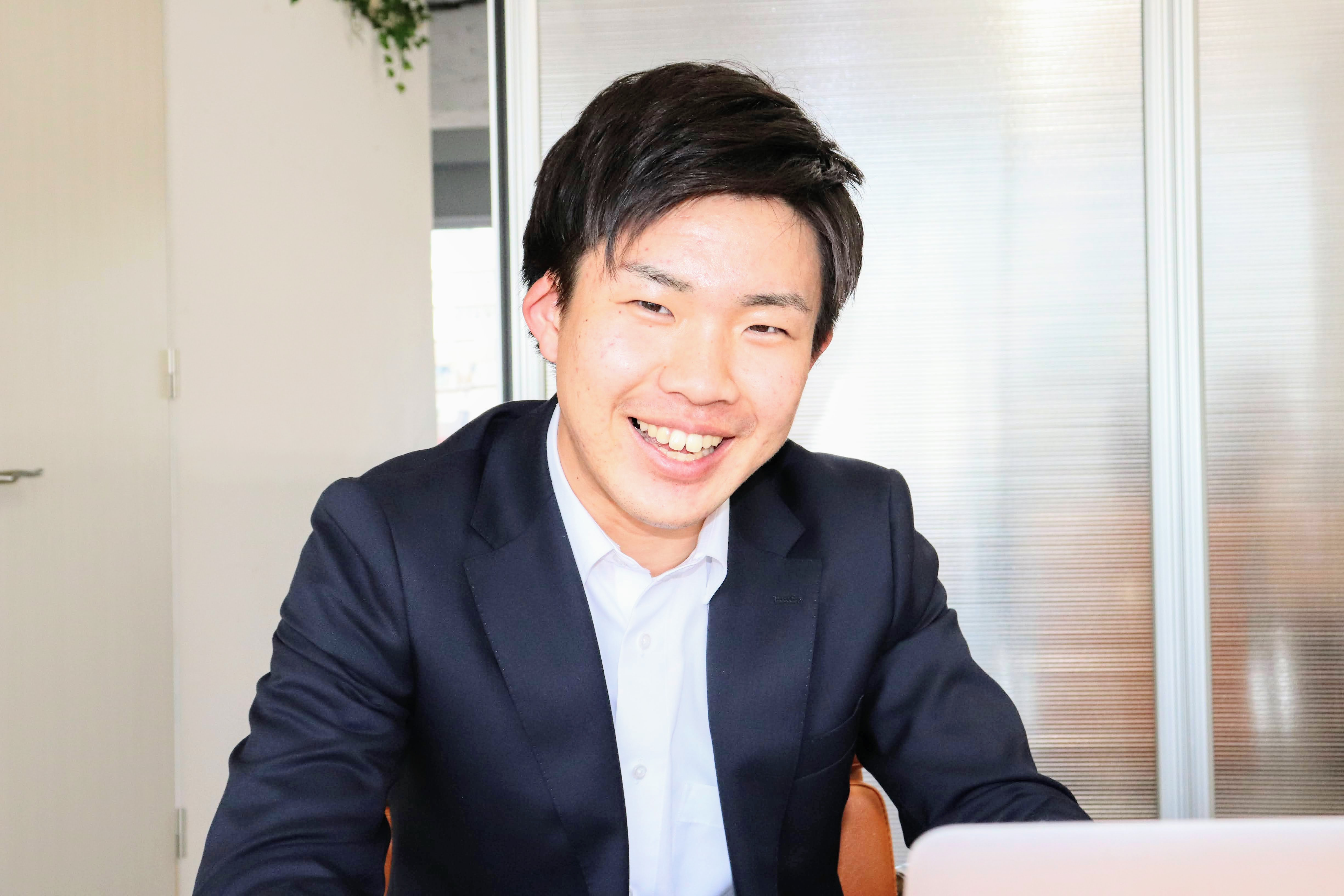 関西から上京。新卒でベンチャー企業への就職を決意した河下さんの話