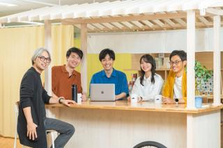 郵政グループの業務を効率化する生成AIソリューションの開発リーダーを募集