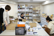 梱包や商品の突き合わせはシンプルだけど大切な作業