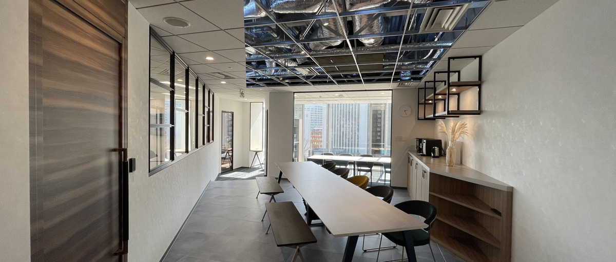 無形商材の営業経験を、カタチに！企業の未来を創るコンサルタント募集