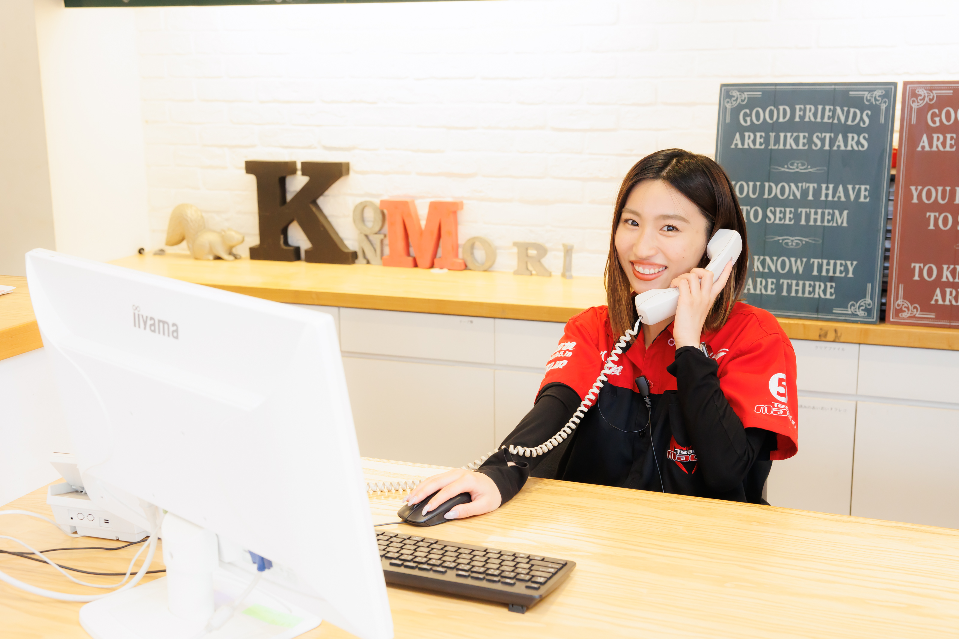 【メンバー紹介vol.1】車の知識は全くなしで入社した富永さんに本音聞いちゃいました！