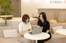 26卒｜誰もがフェアに評価される環境で圧倒的成長とキャリアアップを目指す！