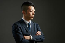 公務員でも、ベンチャーでもない。第3の働き方を赤尾で。
