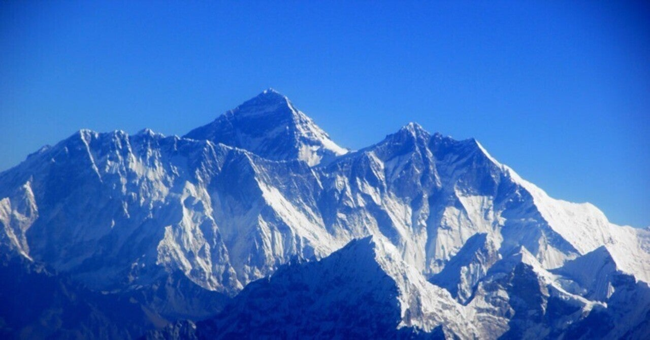 伊良コーラでエベレストに一緒に登る仲間を募集します。