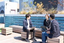 自分らしい働き方でWEBディレクター経験を積める！