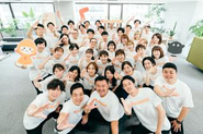 社員数2020年6月14人から、2022年6月には63人の規模に！