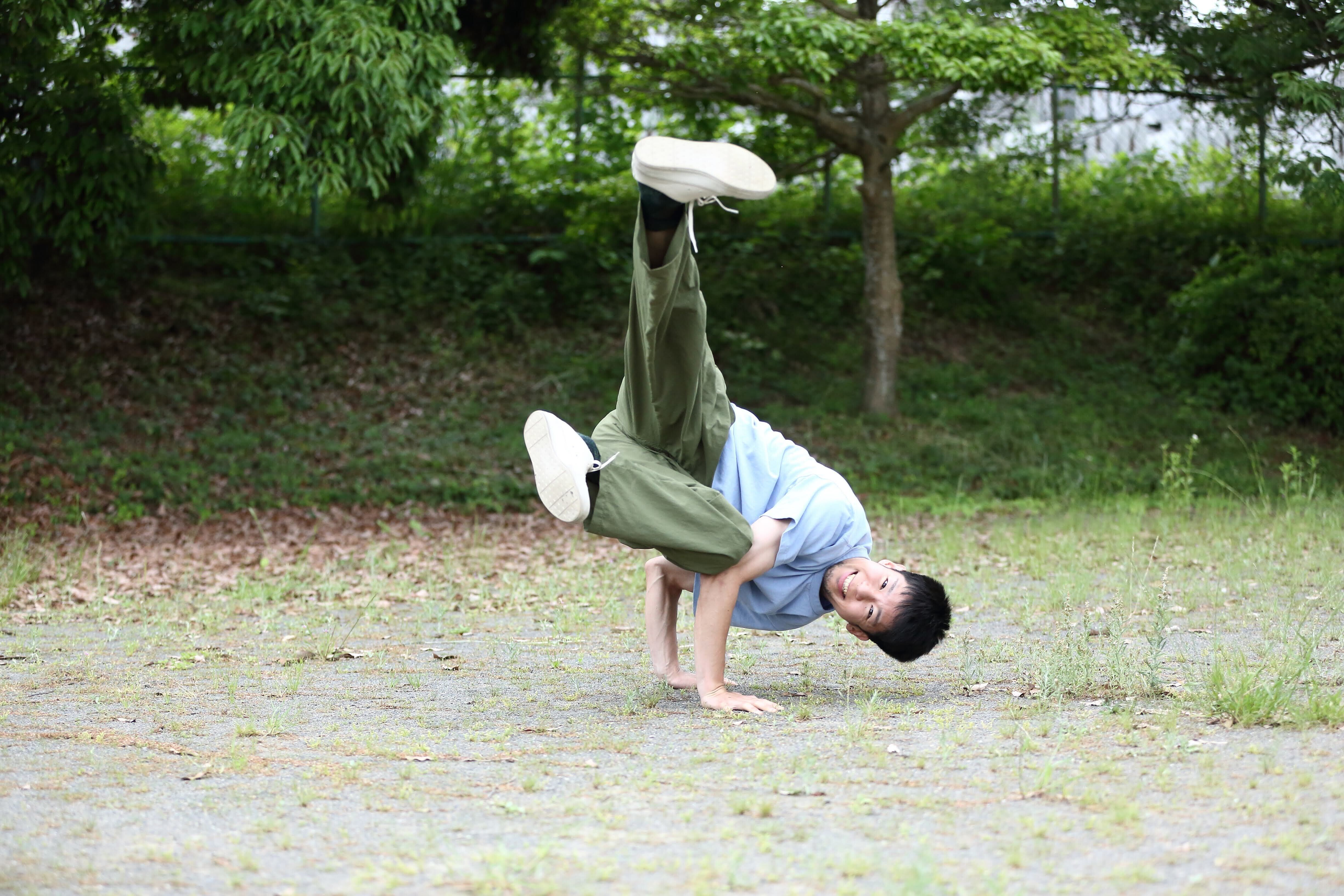 「自ら動きたくなる環境をつくる」──ダンス教室の哲学をピクポンに活かして / pickupon 入社エントリ