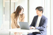 平均年齢38歳。経験豊かなメンバーから若手までフラットな関係性。