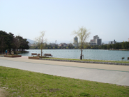 ほっとくつろげる大濠公園まで徒歩２分です