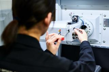 世界に通用する技術を学びたい方はぜひ夏目光学へ！