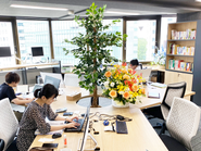 今までにない価値を生み出し続け、中小企業のお役に立てる仕事をしていきます。