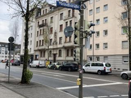 お客様に同行して海外出張もあったりします