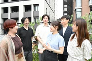 服装や髪色など、無駄な縛りは一切なし。似合っていればOK！個性を大事にしています。
