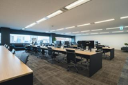就業場所です！景色が見えて日差しの良い場所での業務は快適✨