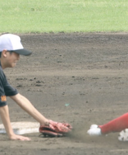 私たちフジパスクの企業理念は、この「キャッチボール」。お客様とのコミュニケーションを、まるでボールを投げ合うように大切にしています。 一方的に話すのではなく、お客様の声に耳を傾け、しっかりと受け止める（キャッチする）。そして、お客様にとって最適なご提案を返す（スローする）。この繰り返しで信頼関係を築き、最高のサービスを提供しています。入社後、あなたも一緒に「信頼のキャッチボール」を実践していきましょう！