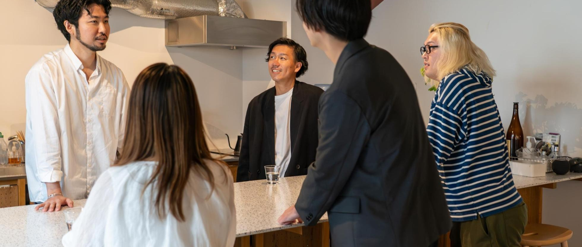 SNSからリアルイベントまで！多層チャネルを駆使する戦略プロデューサー募集