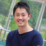 CEO東峯一真です。