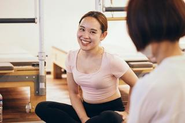 当社は、ピラティス・ヨガインストラクターを Wholebody Educatorと呼び、心と身体の両面からクライアントに関わっていきます。