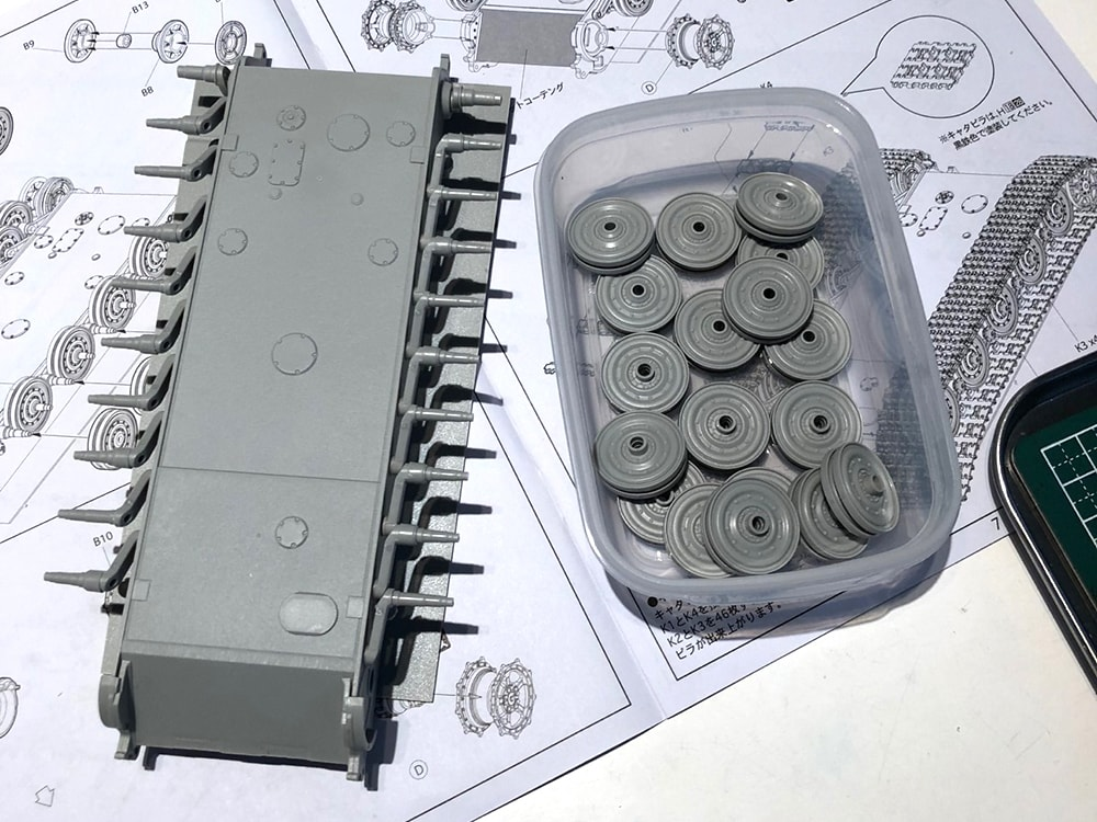 カオナビ1,000社導入記念で戦車作っちゃいました！な話（その2）