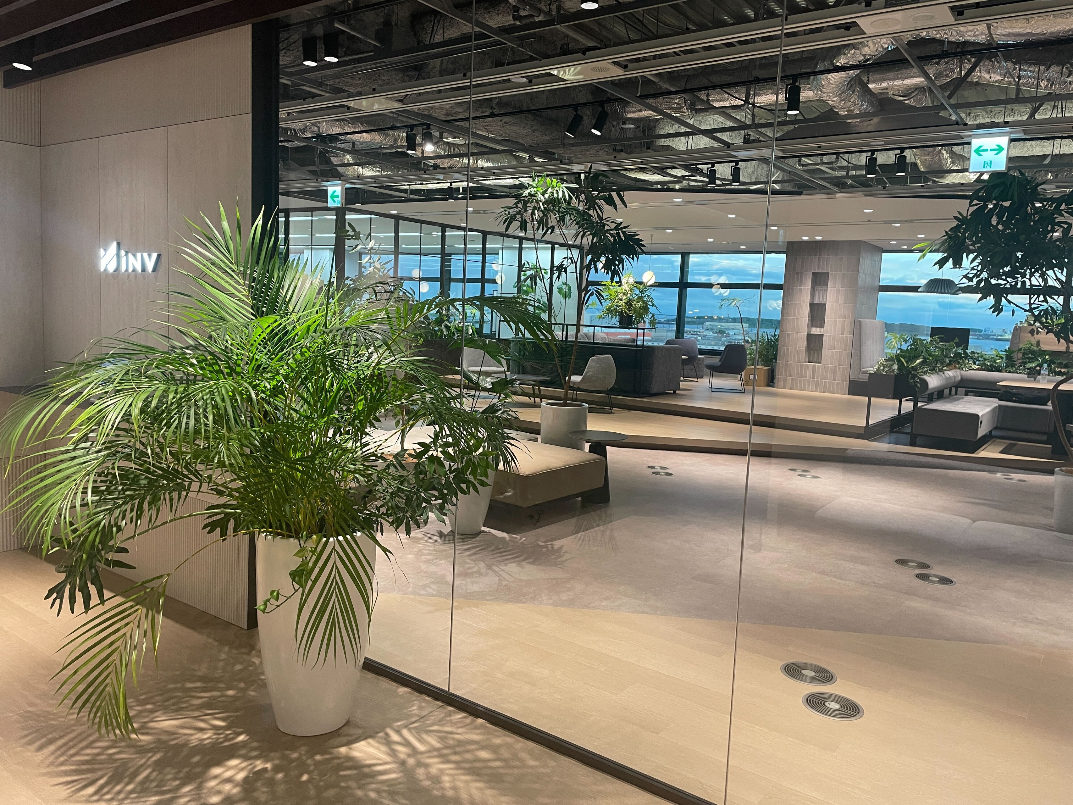 一体感と多様性が交わる場所へ。インヴァストグループ、本社移転プロジェクトの全貌