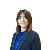 井上 真理