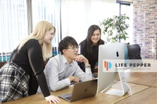 世界で勝負したい人！新規サービスの事業責任者を募集！