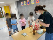 支援をする中で大事にしていることは、子どもたちが「楽しい」と思える内容であること。子どもたちの「やりたい」が自信になる支援になるように、児童指導員は「得意探しのプロ」を目指しています。