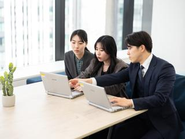 伝える力も、ITスキルも、ゼロから育てる。