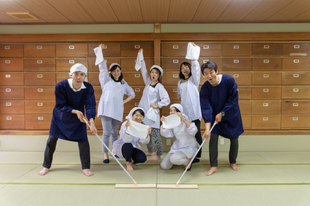 どすこい！相撲部屋、レンタルしてます －第2弾：相撲部屋を掃除してみた。