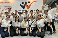 葬儀社の大きなイベントに出店した時です。チーム一丸となってブースを盛り上げました！