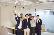 幅広い経歴のメンバーが活躍しています！
