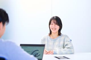 【待遇もサポートも充実】キャリアサポート専任担当が入社前からきちんとサポートするので何でも聞いてください!もちろん入社後もあ なたのキャリアにしっかり寄り添います。