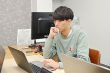 クリエイターと一緒に成長！マネジメント＆タイアップ企画営業