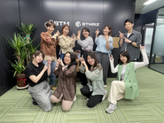 明るく元気な人事メンバーが揃っています♪出社した際はみんなでランチに行ったりも！