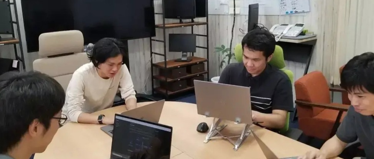 モバイルアプリでオンライン教育を変える！