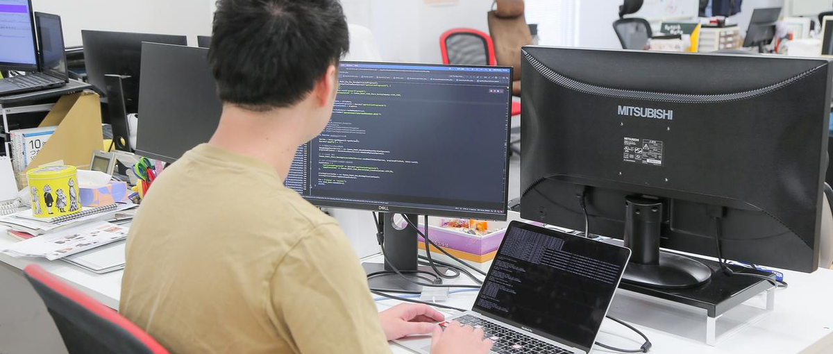 新しい当たり前をつくる｜44,000社導入のシステム開発をしませんか？