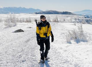 中途入社社員:会社の戦略からバックカントリーガイドまでマルチに活躍