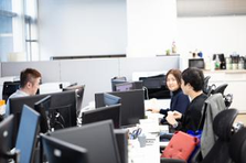 デジタル広告の裏方からお客様を笑顔に！法令審査チームのコアメンバー募集！