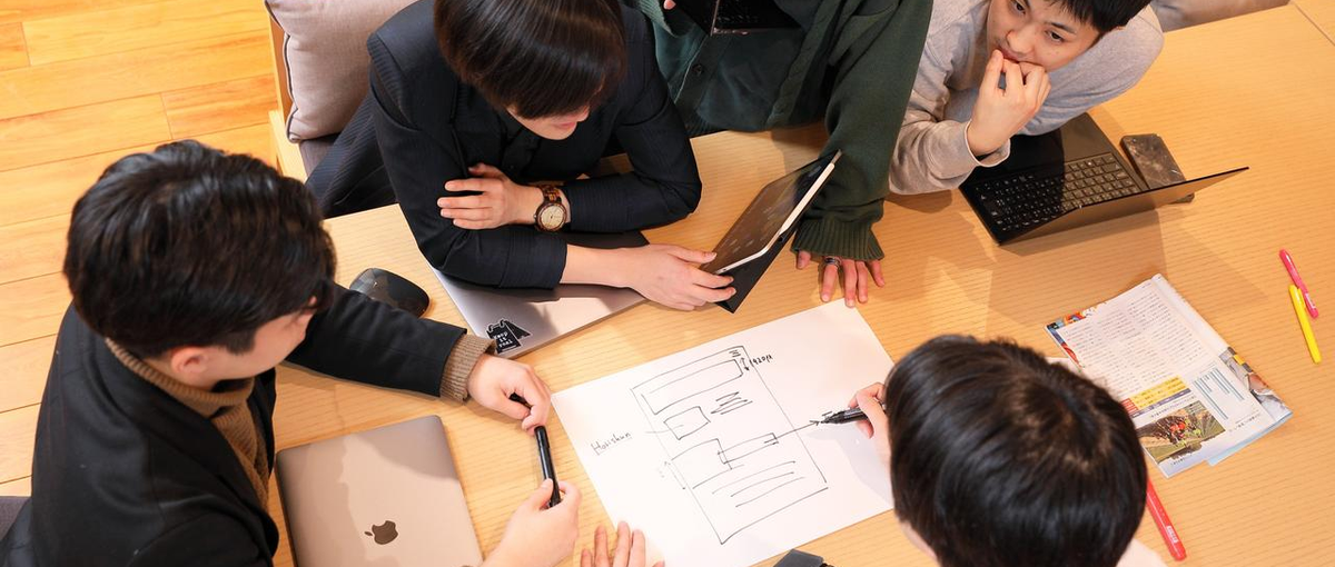 理系学生へ｜どうせ働くなら、将来直結のビジネスの現場で働きませんか？