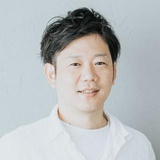 仲 雄己