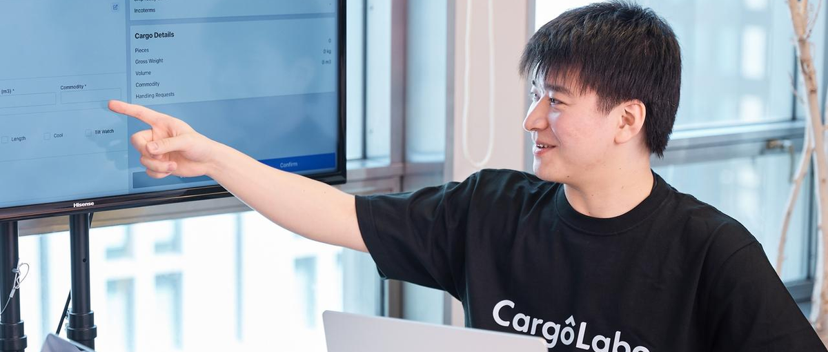 スタートアップの初期メンバー！自社プロダクトの追加機能をどんどん開発！