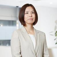 桐山 恭子