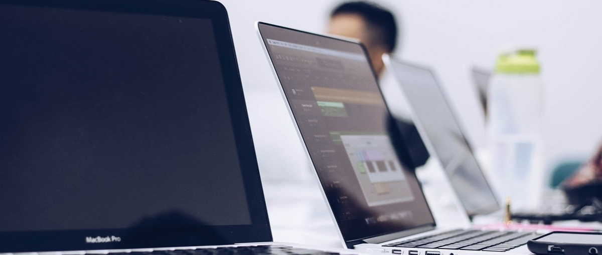 ユーザー数十万人規模のWebアプリ開発｜チーム開発経験者求む！