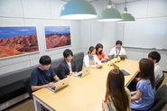 普段は全員フルリモート。全国・全世界から、様々なバックグラウンドを持つメンバーが参画しています。