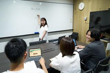 第二新卒大歓迎！同世代を圧倒する、全ての仕事に通じる力を付けたい方へ！