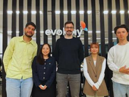 14ヶ国のメンバーが在籍、多国籍な環境です。